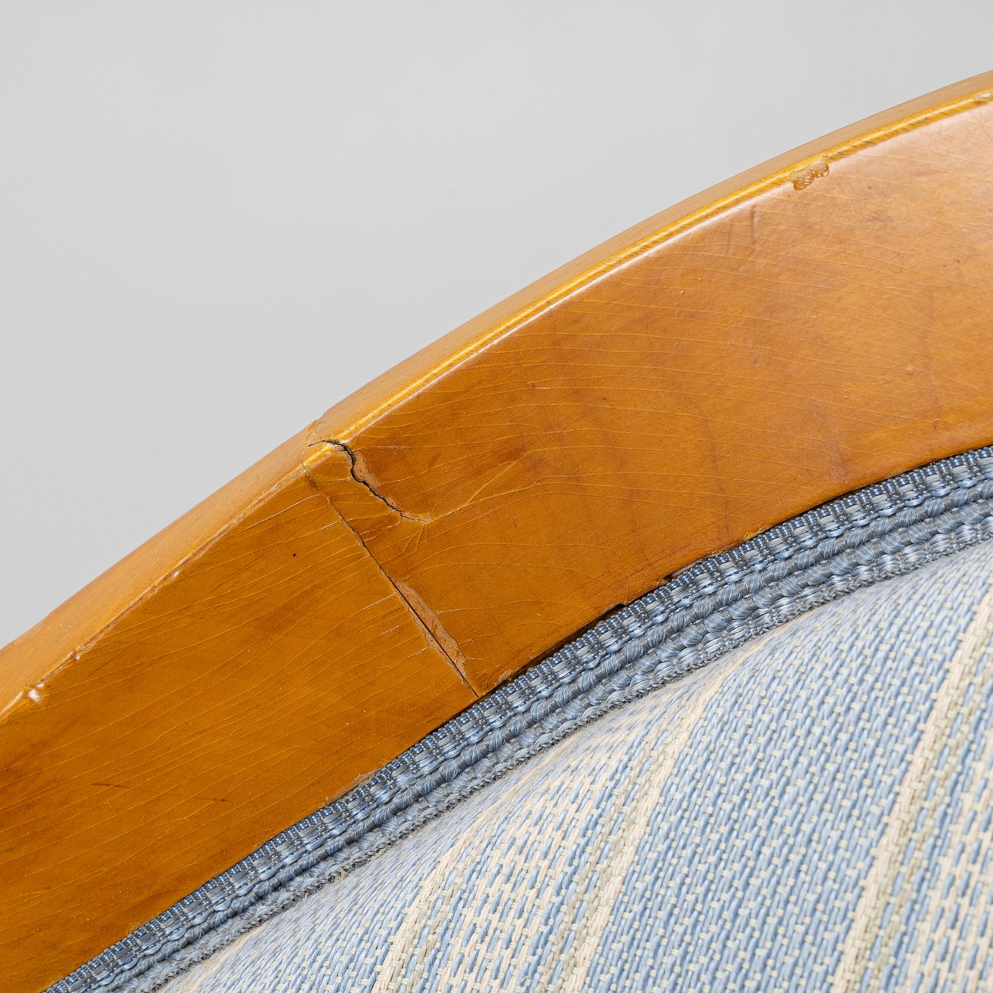 A pair of armchairs, Nordiska Kompaniet, first half of the 20th century.