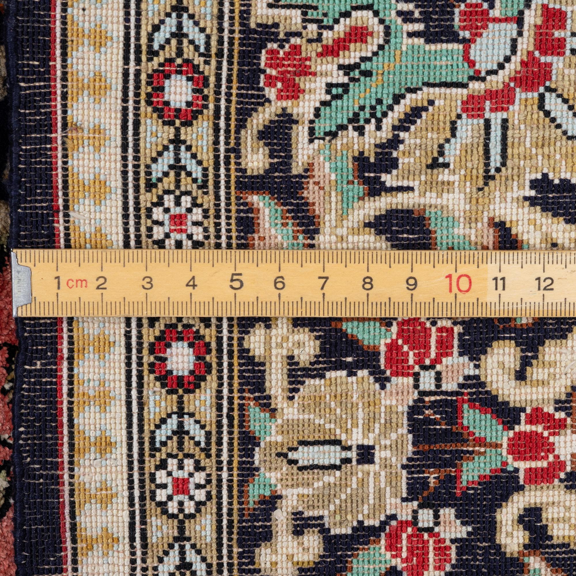 Carpet, Ghom, silk, semi-antique, approx. 170 x 104 cm.