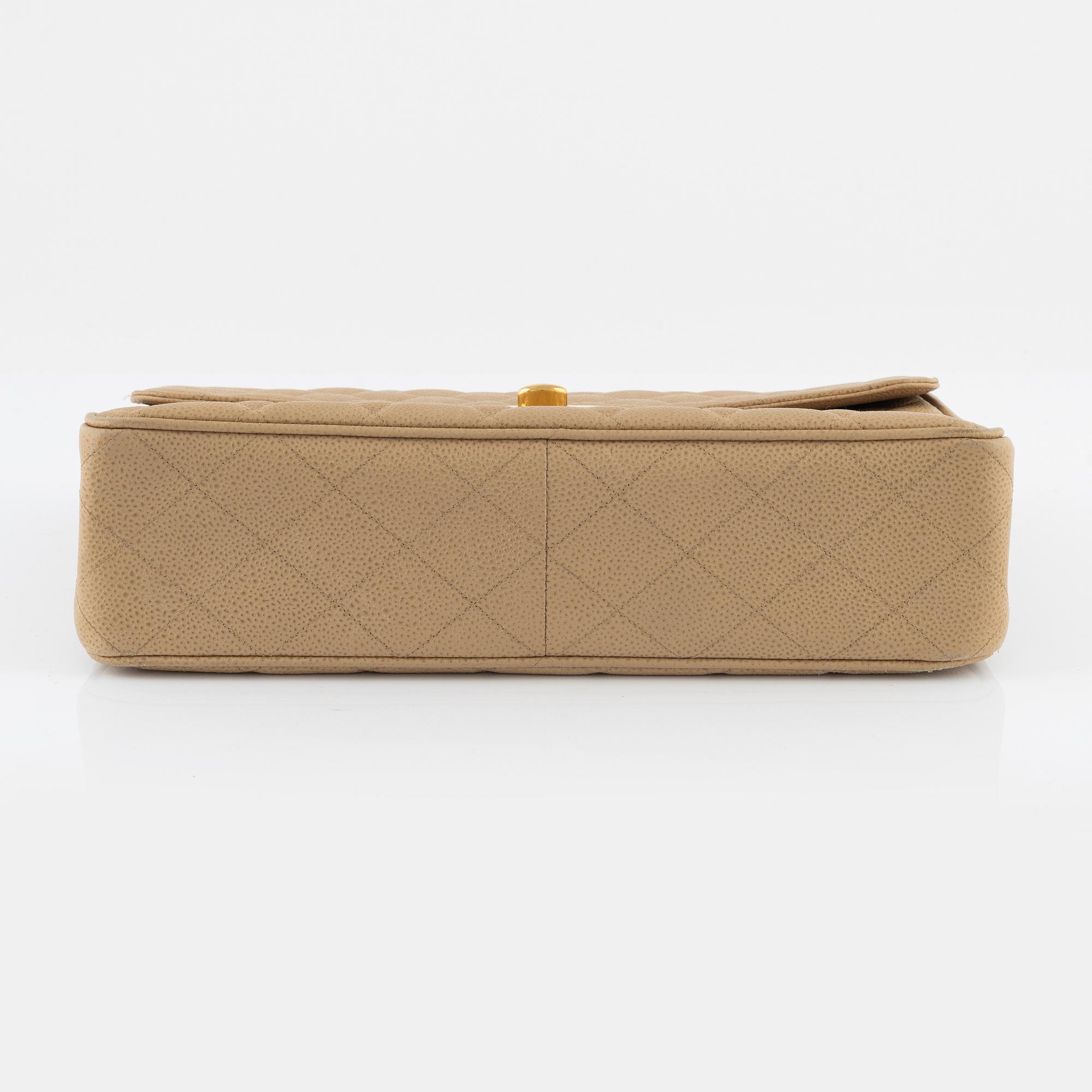 Chanel, väska, "Caviar Jumbo Classic Flap Bag", vintage.