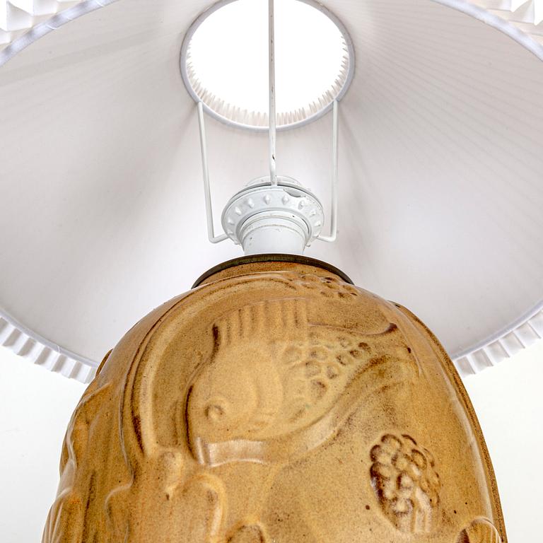 An Anna-Lisa Thomson ceramic table lamp for Uppsal Ekeby mid 1900s.