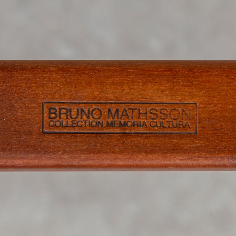 BRUNO MATHSSON, a 'Gräshoppan' easy chair, Mathsson International, 1992.