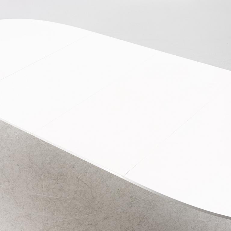 Bruno Mathsson & Piet Hein, dining table, "Superellipse", Fritz Hansen, Denmark, 2008.