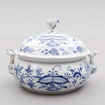 TERRIN, porslin, Meissen, 1900-talets andra hälft.