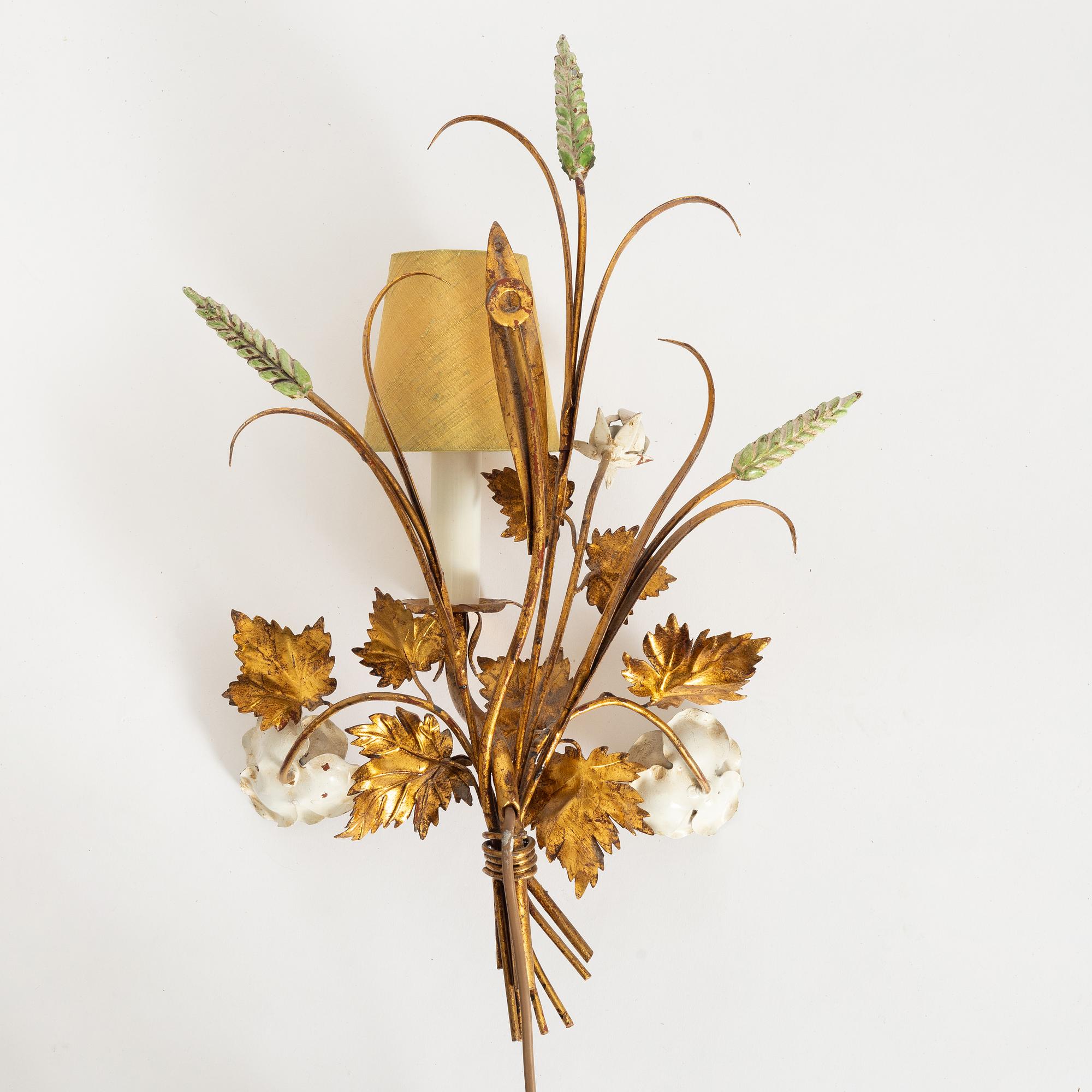 Wall lamps, a pair, Italy, second half of the 20th century.