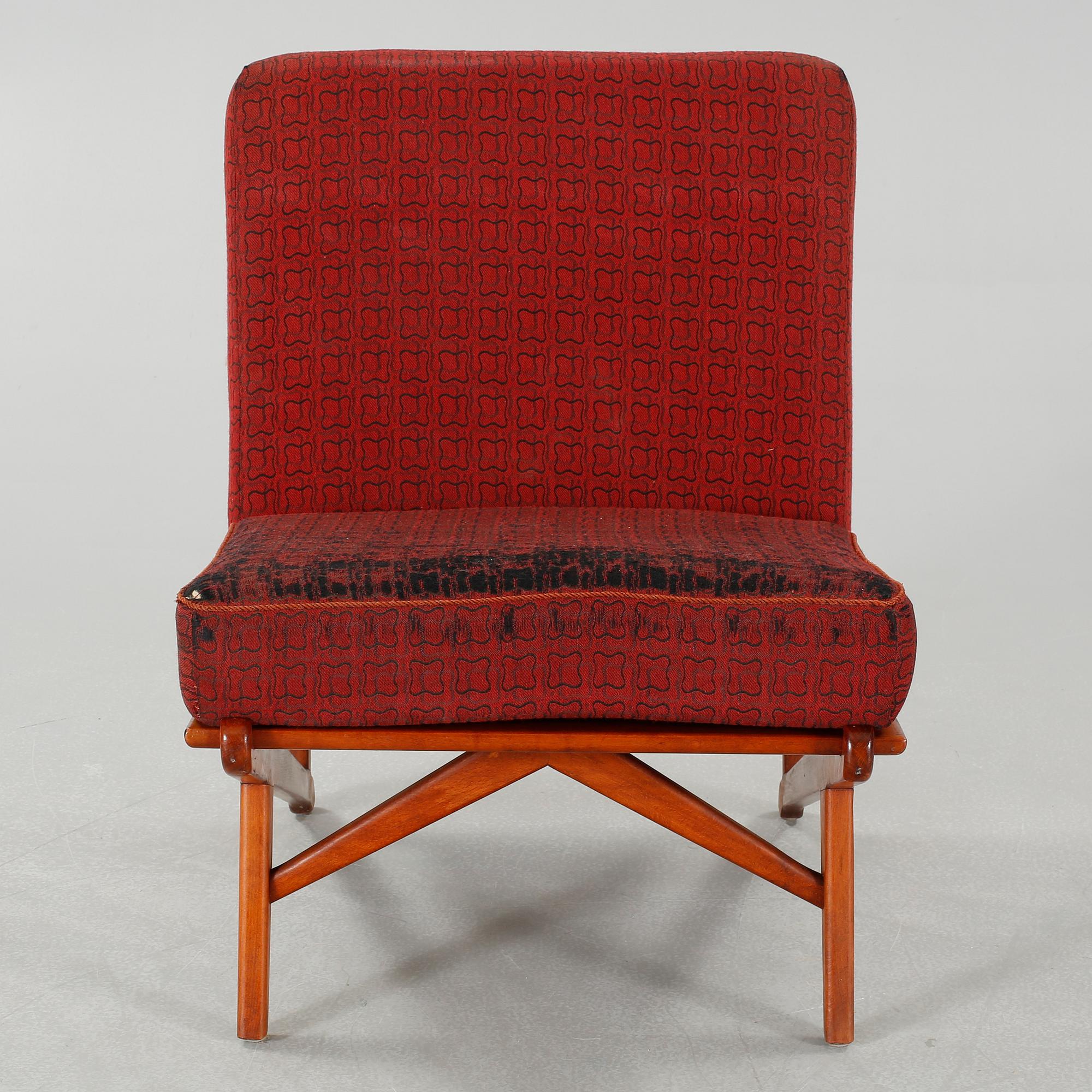 A mid 20th century chair.