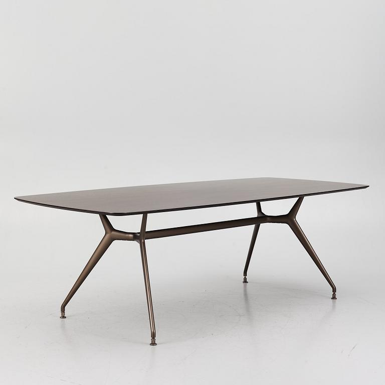 Giuseppe Bavuso, matbord, "Manta", Rimadesio, Italien.