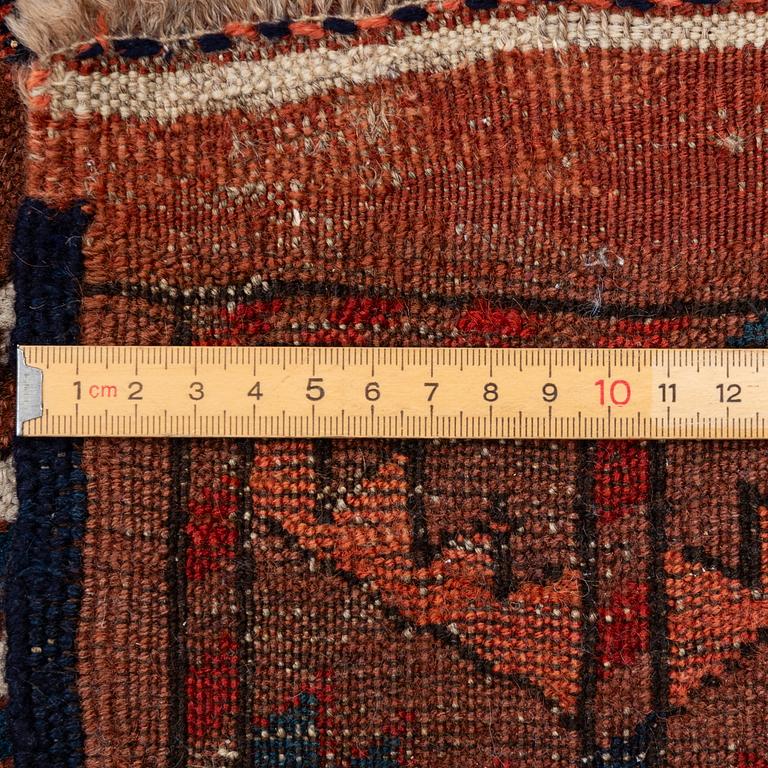 An antique Turkmen, carpet, c. 310 x 180 cm.