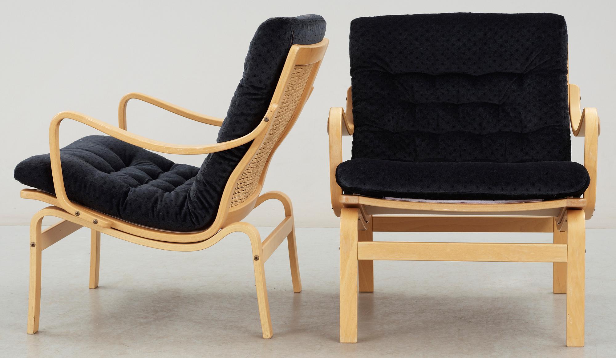 FÅTÖLJER, ett par, Lindlövs interiör AB. 1900-talets slut.