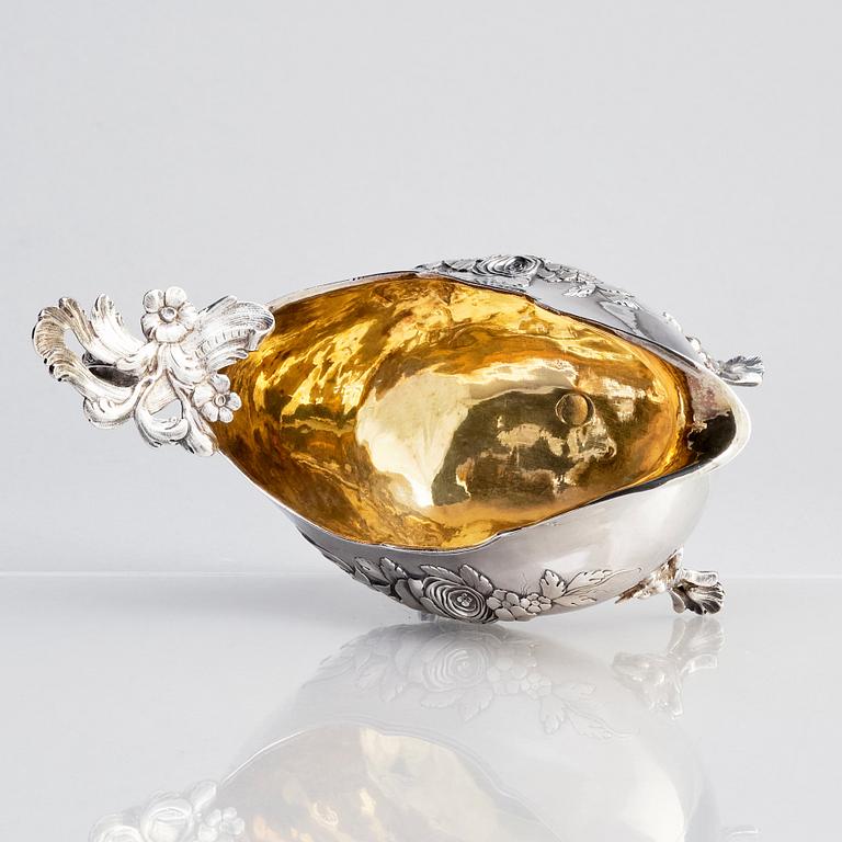 A Swedish 18th century parcel-gilt cream-jug, mark of Pehr Zethelius, Stockholm 1775.
