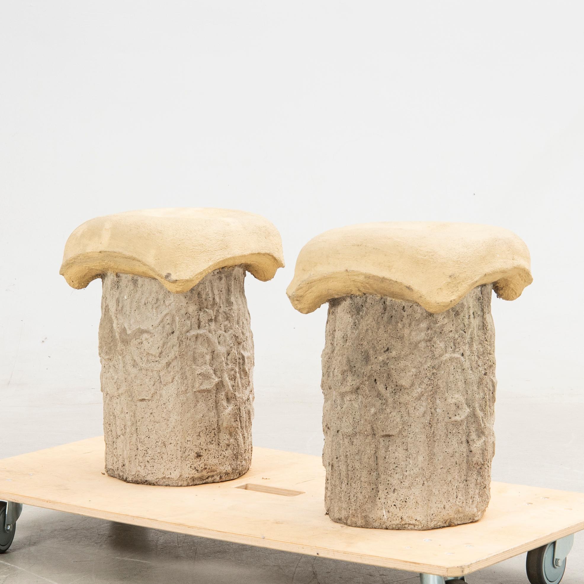 Pallar, ett par, 1900-talets slut.