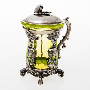 JOHANN DIEDRICH LINDKVIST, Lasi kannellisessa hopeapidikkeessä, Pietari 1841.