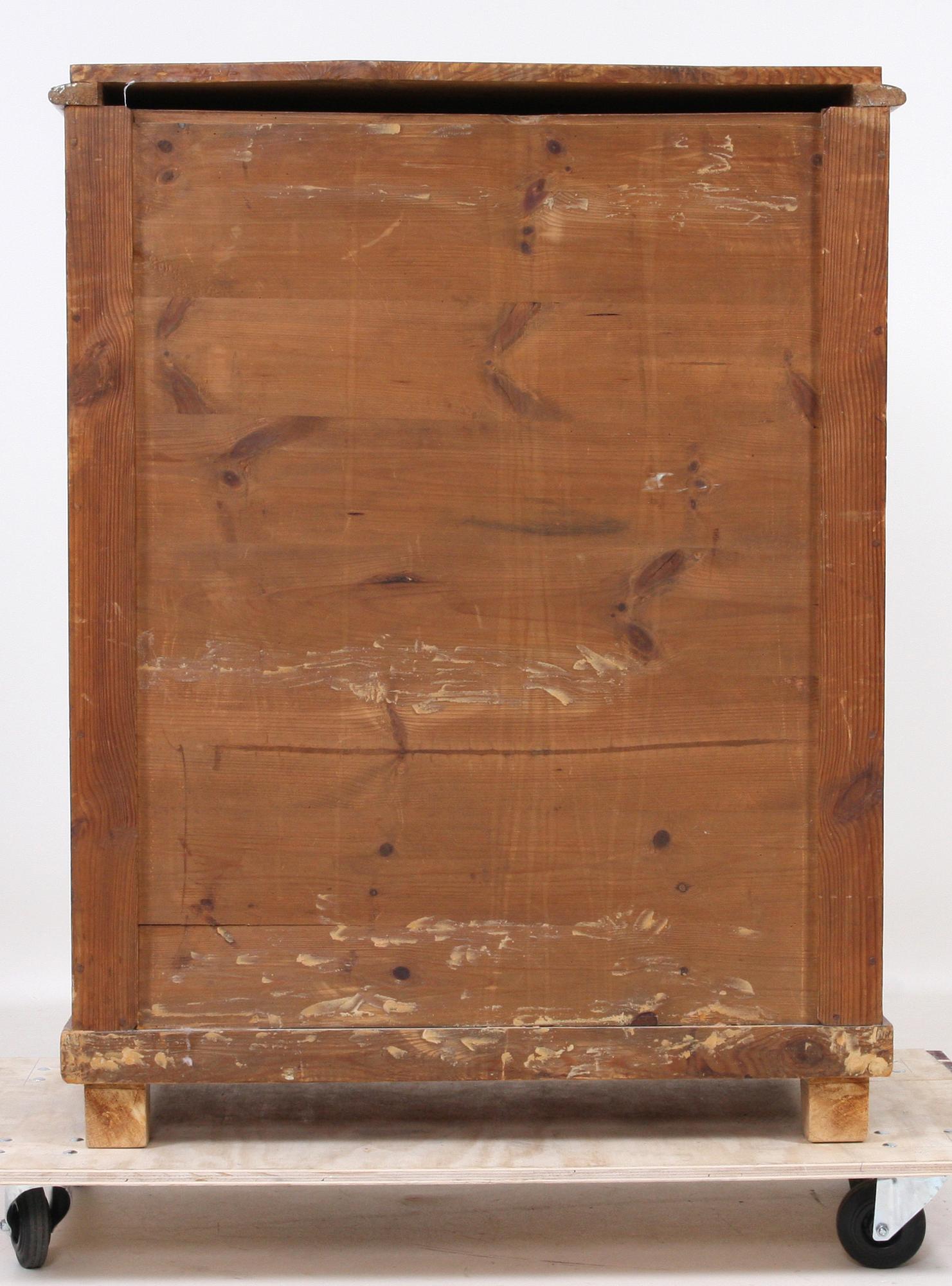 CHIFFONJÉ, nyrokoko, 1800-talets andra hälft.