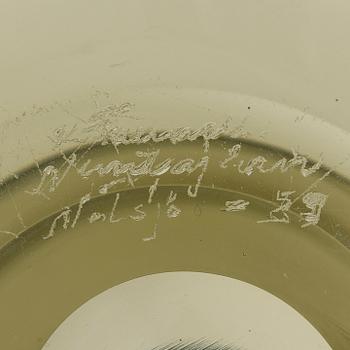 Kaj Franck, a decanter 'The Bells of Kremlin', signed K. Franck, Nuutajärvi, Notsjö -59 and -61.