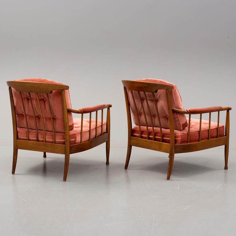 FÅTÖLJER, ett par, "Skrindan", Kerstin Hörlin-Holmquist, 1900-talets andra hälft.