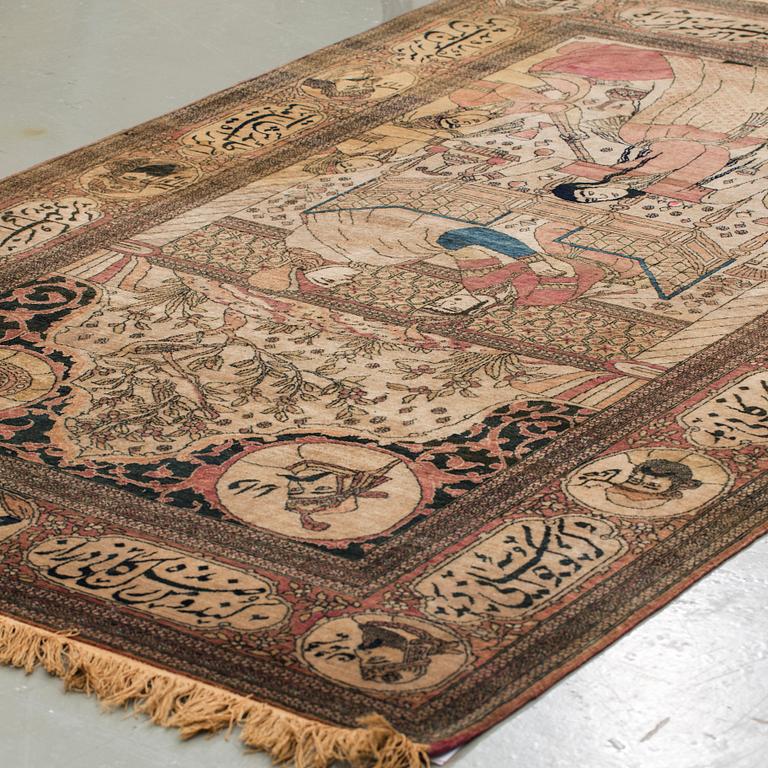 An antique Kerman laver/Esfahan, 214 x 133 cm.