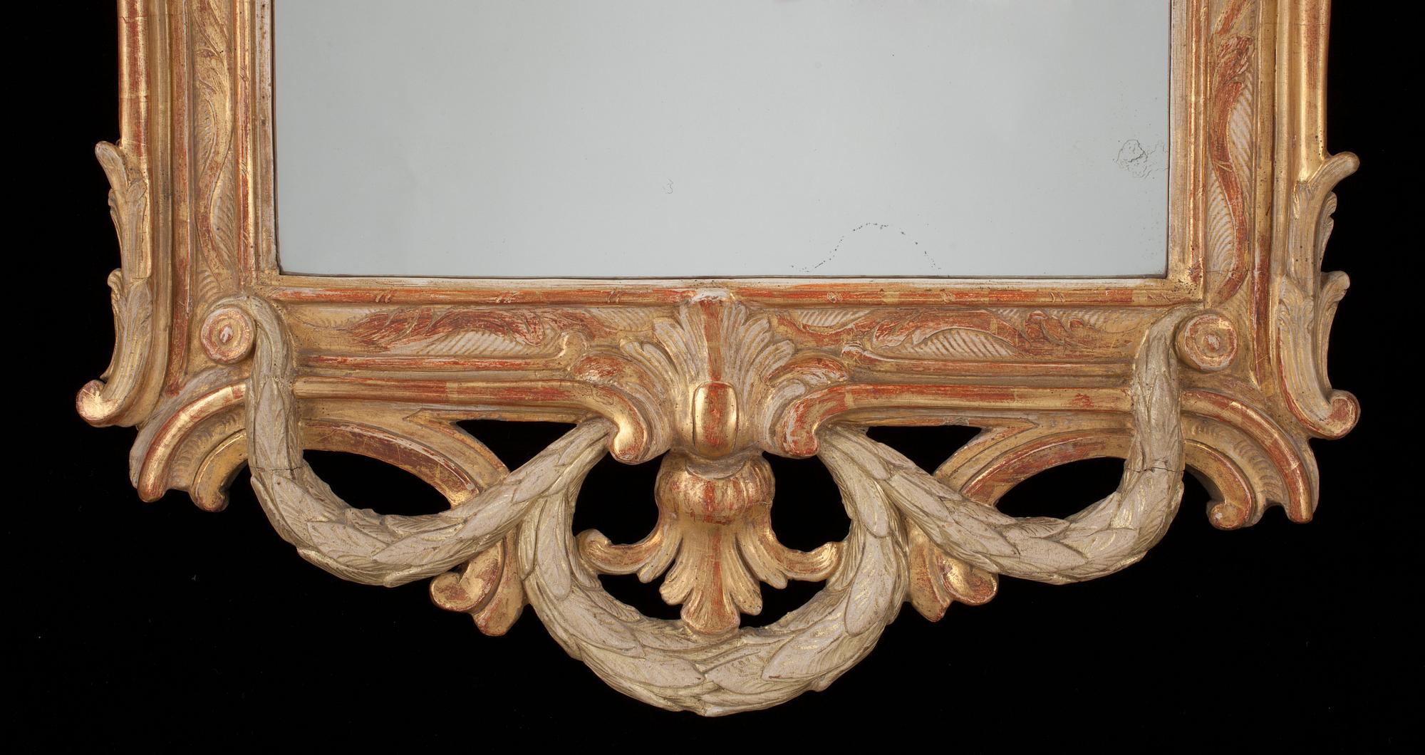 SPEGEL, av Samuel Bomansson (mästare i Stockholm 1756-71, änkan drev verkstaden till 1780-talet). Transition.