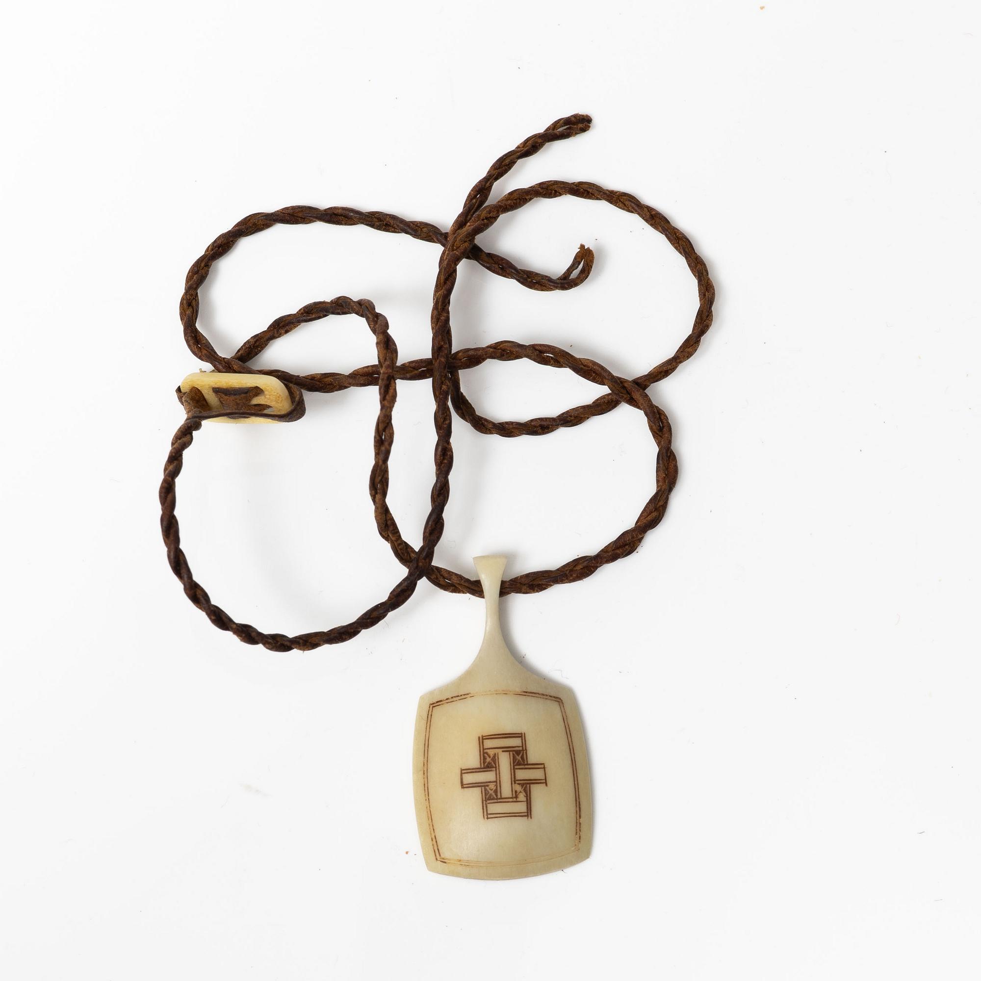 Sune Enoksson, a collection of seven pieces of jewellery, renindeer antler.