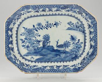 200. STEKFAT, kompaniporslin. Qing dynastin, Qianlong (1736-95).
