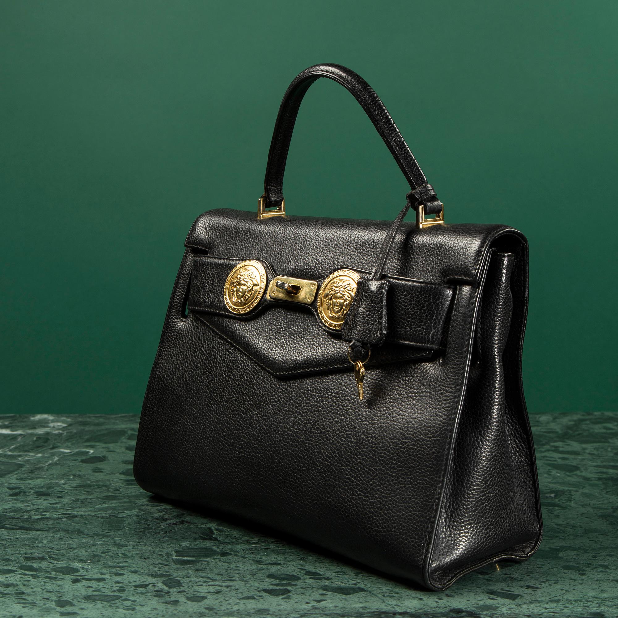 VÄSKA, Gianni Versace 1997.