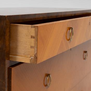 Axel Larsson, chest of drawers, Svenska Möbelfabrikerna Bodafors, Swedish Modern, 1940s.