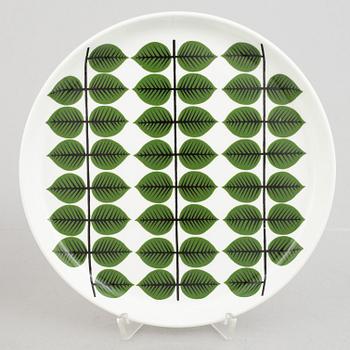 Stig Lindberg, a 59-piece creamware "Berså" service, Gustavsberg, Sweden, second half of the 20th century.