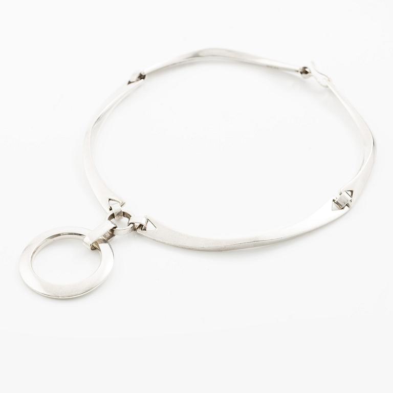 Sven-Erik Högberg, a necklace, sterling silver, Gothenburg 1991.