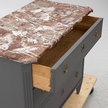 Chest of drawers, Gustavian style, mid-20th century.