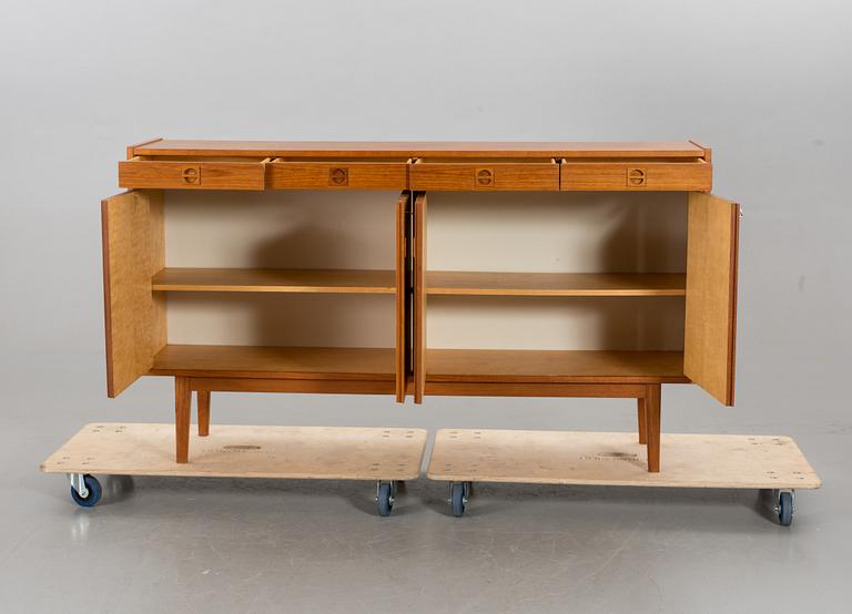 A 1960s sideboard.