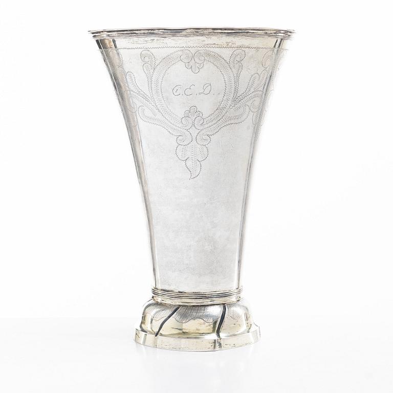 A Swedish early 19th century parcel-gilt silver beaker, mark of Olof Hellbom, Stockholm 1810.