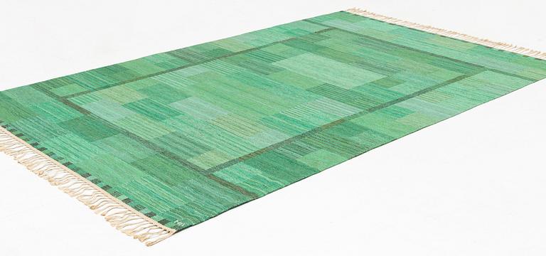 Marianne Richter, a carpet, "Fasad, grön II", flat weave, ca 305 x 195 cm, signed AB MMF MR.