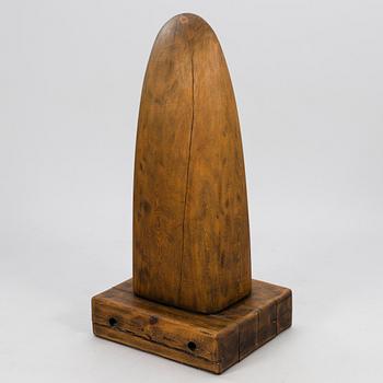 ARVO HEINONEN, sculpture, wood, signed and dated -89.