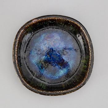 CARL-HARRY STÅLHANE, a stoneware dish, Rörstrand.