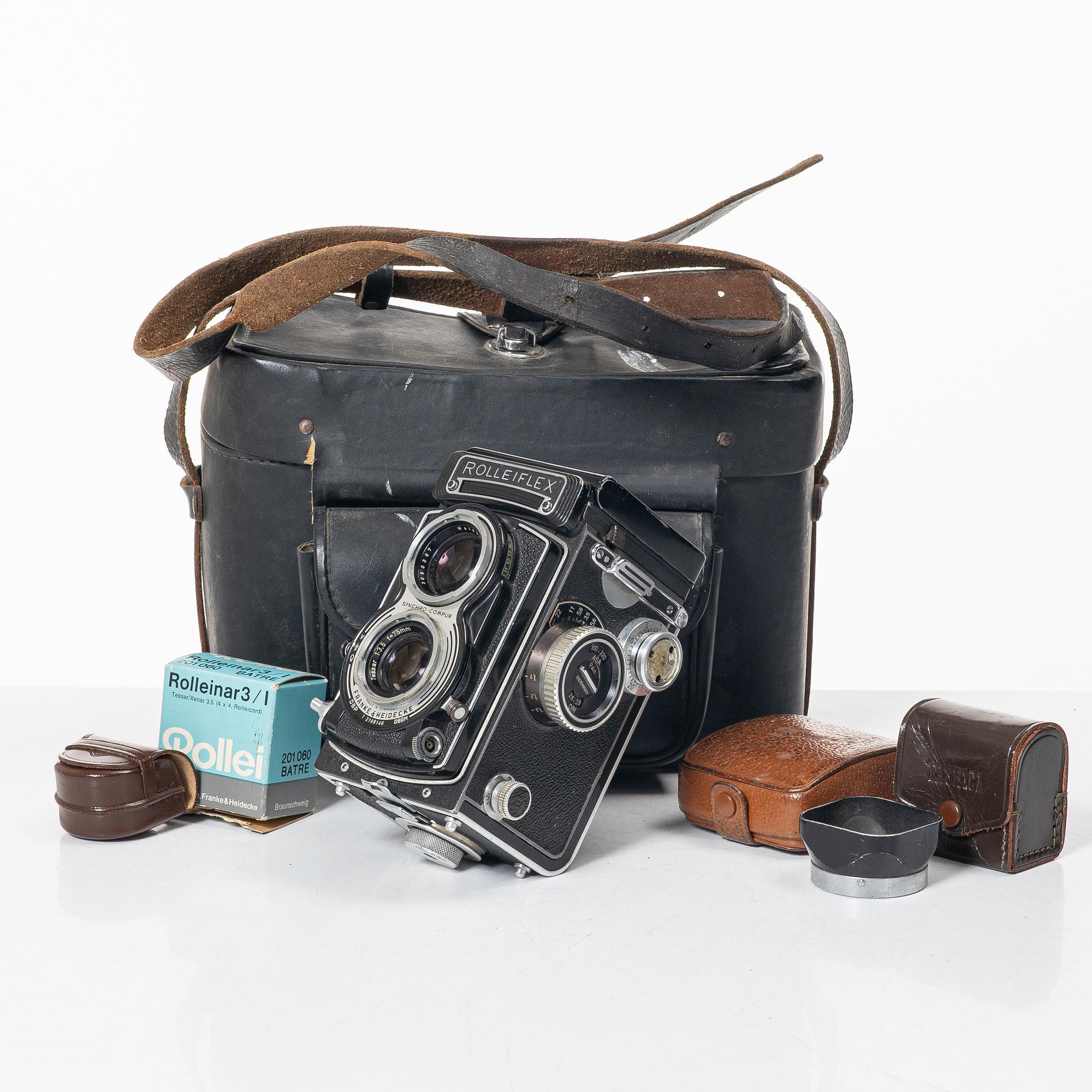 Mellanformatskamera, Rolleiflex, med väska och tillbehör, Franke & Heidecke, 1900-talets mitt, Tyskland.