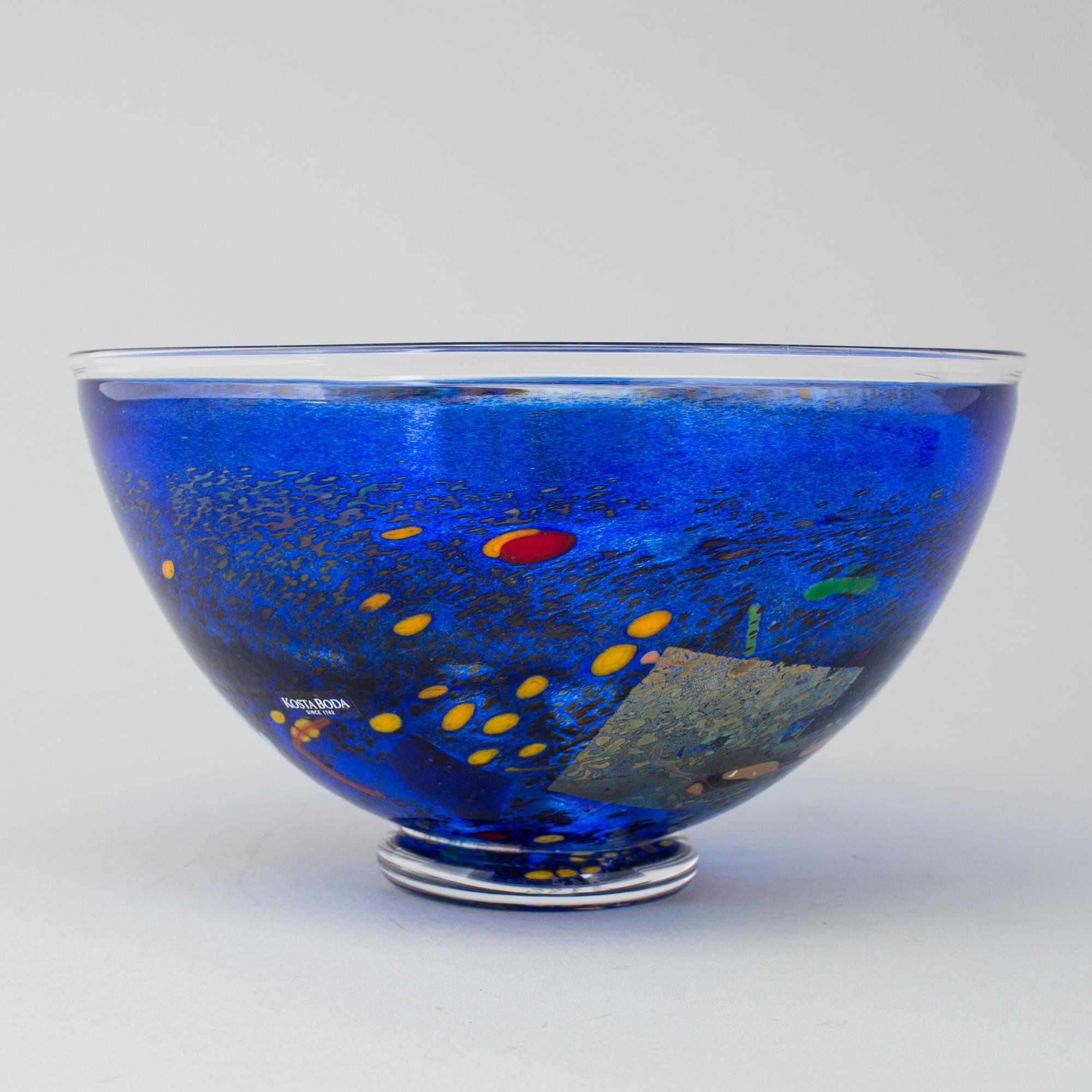 BERTIL VALLIEN, skål, glas, "Satellite", Kosta Boda, signerad.