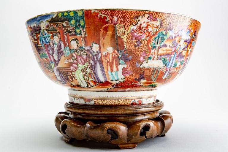 Bålskål, kompaniporslin. Qingdynastin, Qianlong (1736-95).