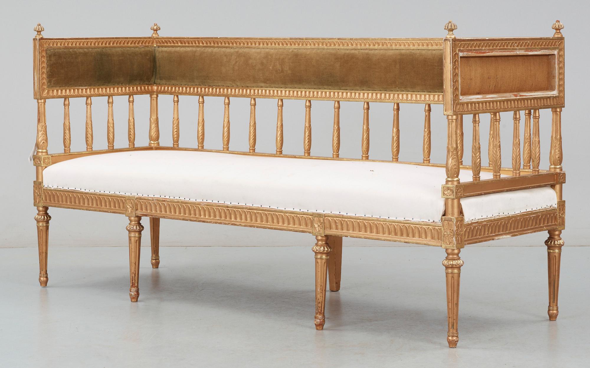 SOFFA, sengustaviansk stil med äldre delar, 1800-tal.