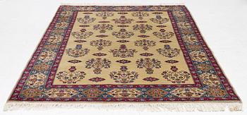 A 'Karistan' carpet, Romania, 275 x 182 cm.