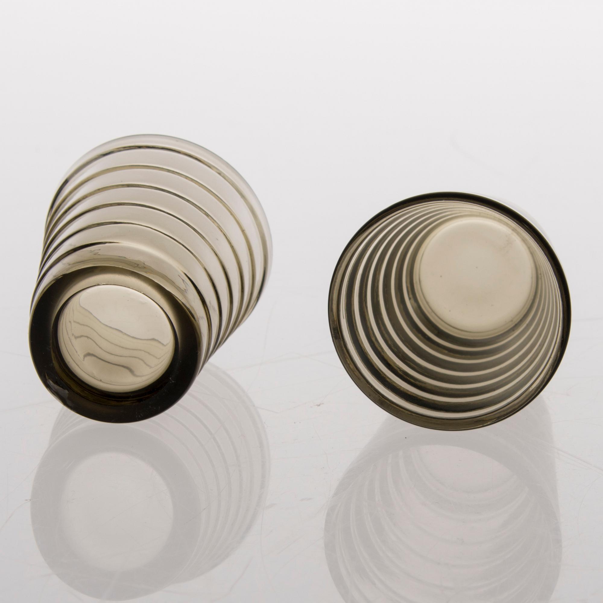 A 17-piece set of Bölgeblick Glassware by Karhula.