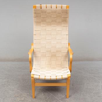 BRUNO MATHSSON, fåtölj, "Eva hög", Dux, omkring år 2000.