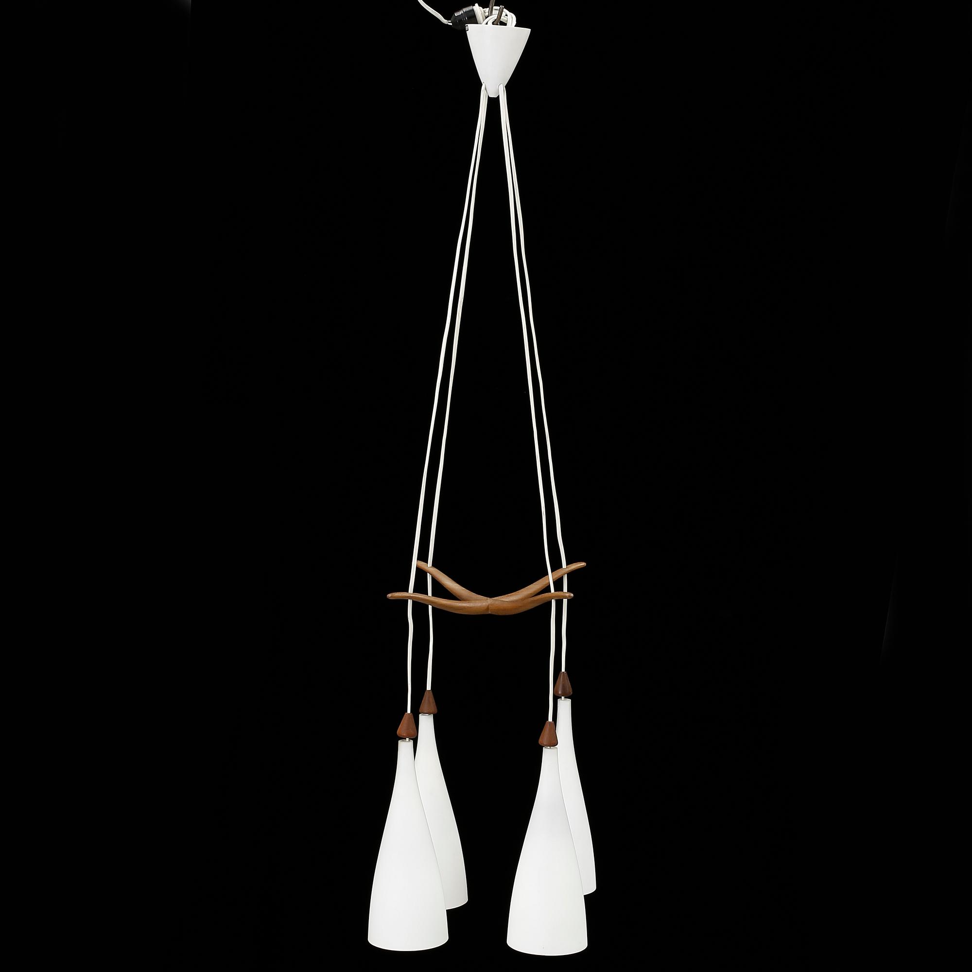 TAKLAMPA, Uno och Östen Kristiansson, Luxus, Vittsjö.