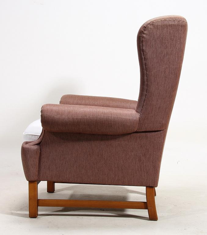 FÅTÖLJ. Svenskt Tenn, modell 3543.
