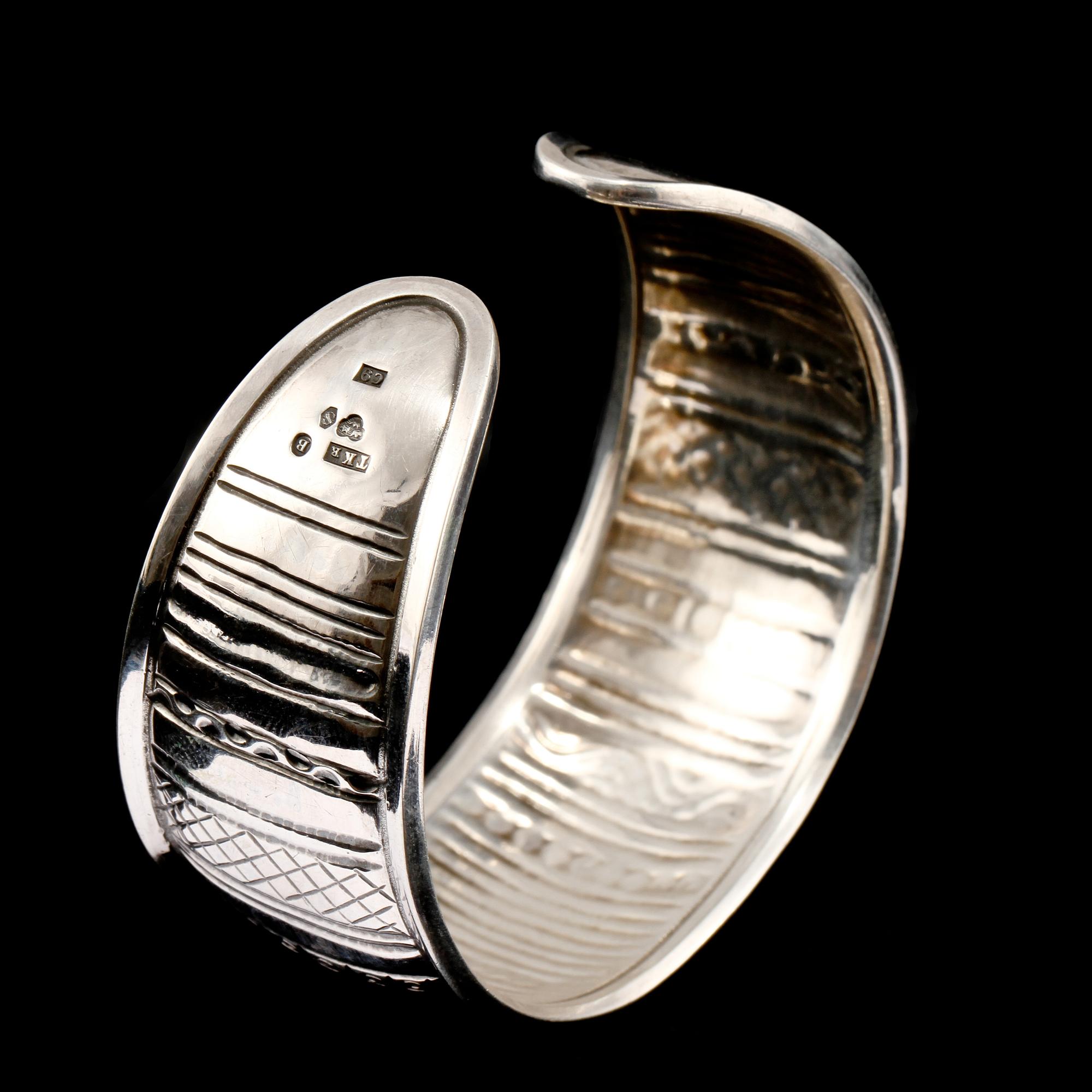 ARMRING, silver, Tore Kullander, Borås, 1953. Vikt 45 g.