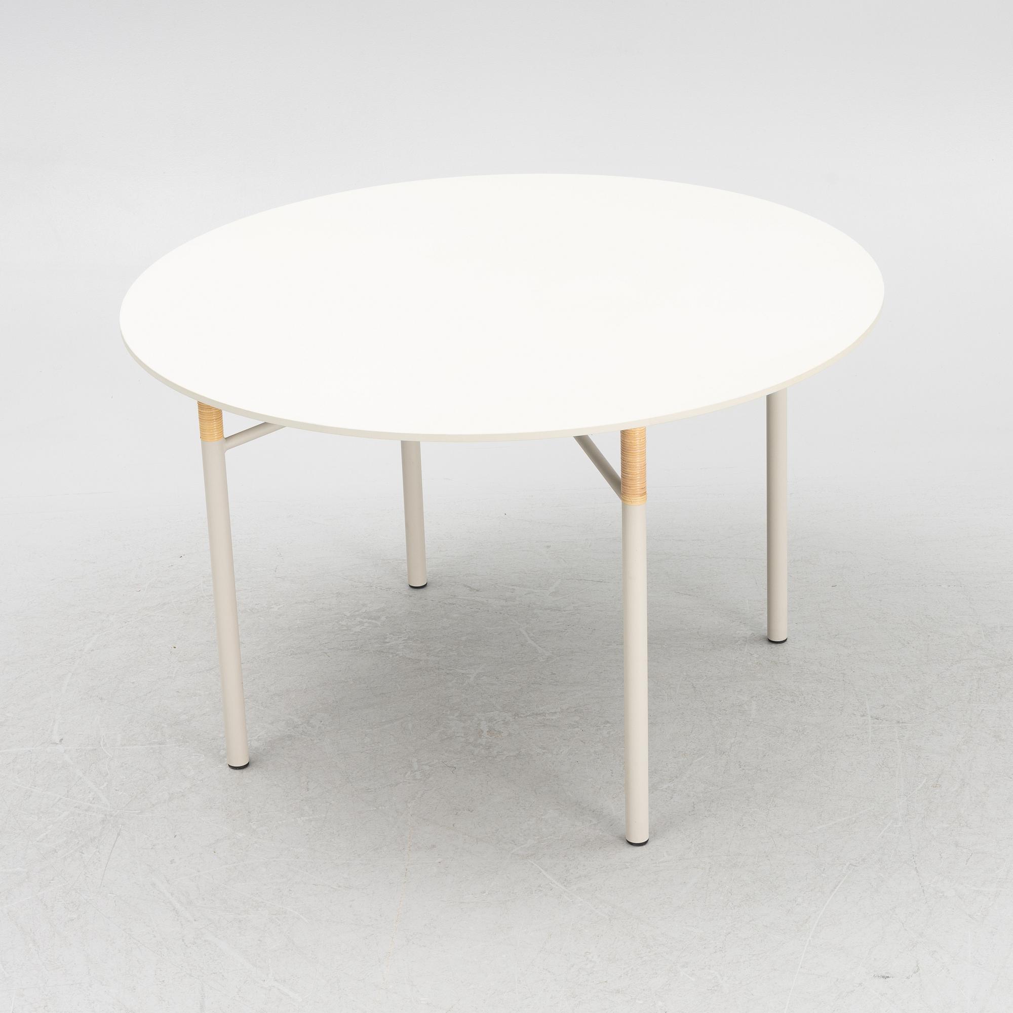 Halskov & Dalsgaard, matbord, "Affinity", Warm Nordic.