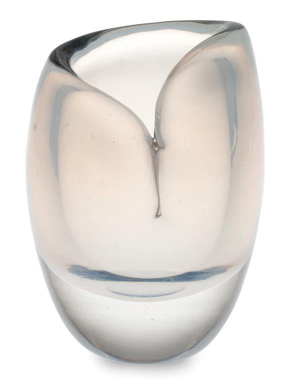 Tapio Wirkkala, A VASE.