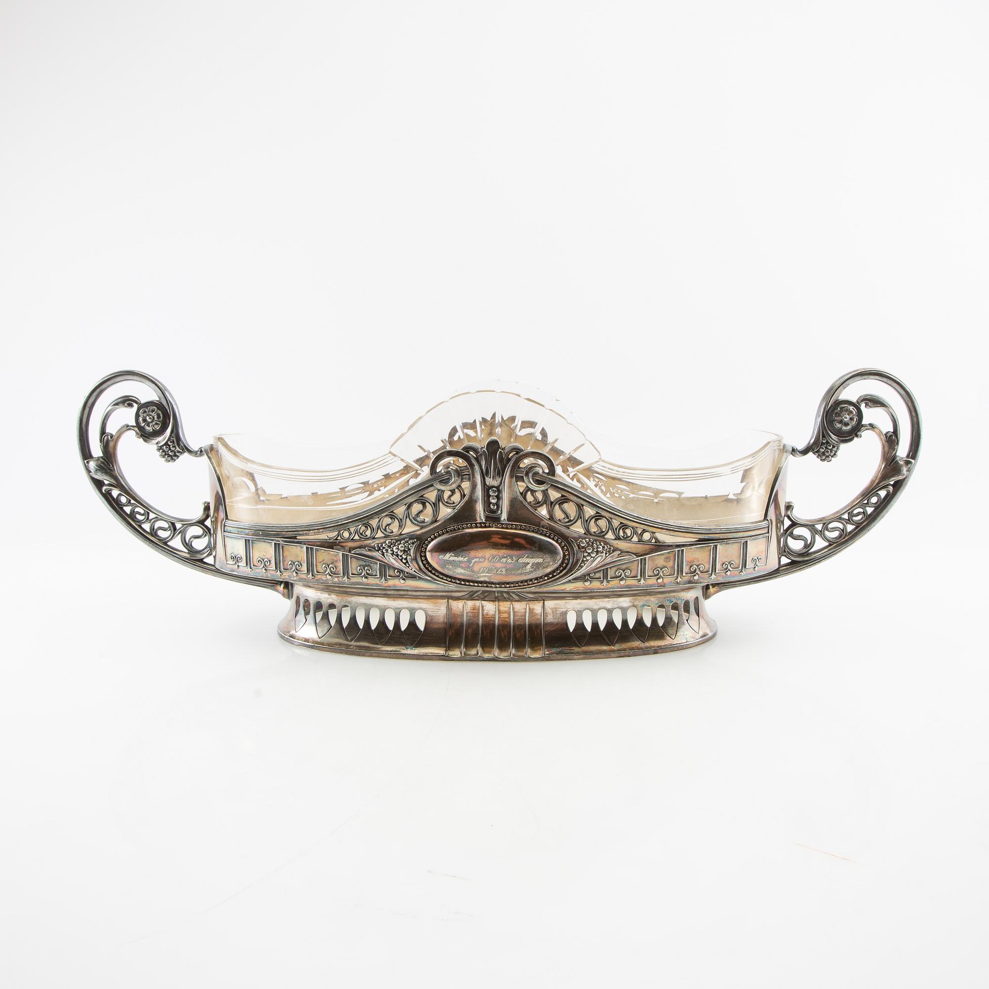 Jardinière Jugend 1910s silver plate.
