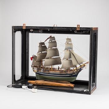 Model ship "HMS BOUNTY", 20th century.