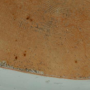 A blue and white serving dish, Qing dynasty, Qianlong (1736-95).