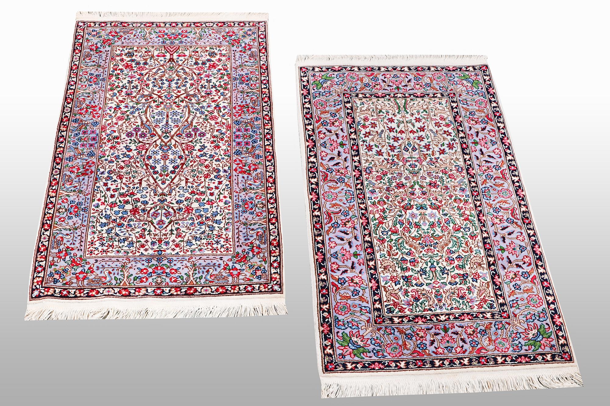 Mattor, ett par, Kirman Lavar, ca 107 x 62 cm & ca 107 x 62 cm.