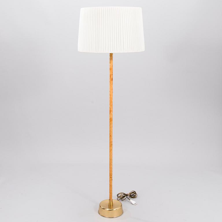 LISA JOHANSSON-PAPE, A mid-20th century floor lamp for Orno, Finland.