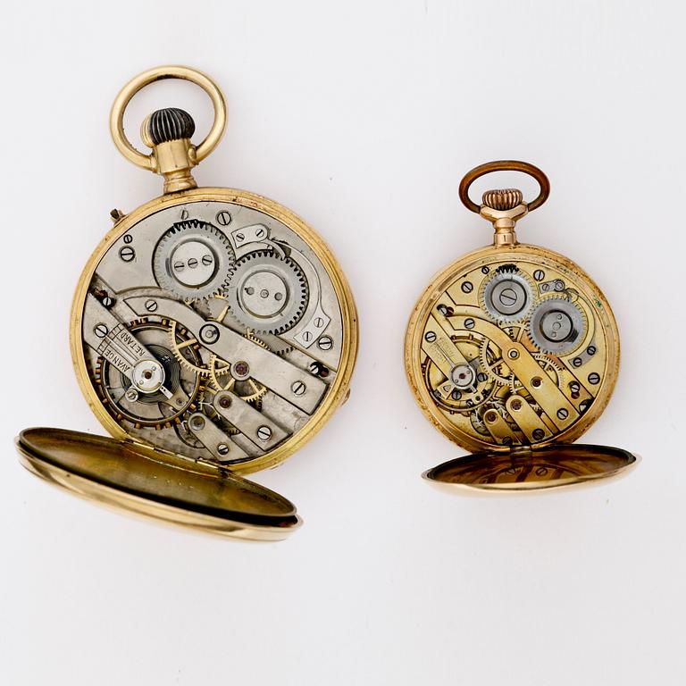FICKUR, 2st, 18k guld. Totalvikt 107g.